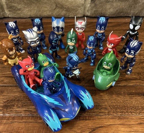 Masks toys lot - pj,