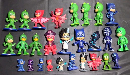 Lot masks toys 27 - of,