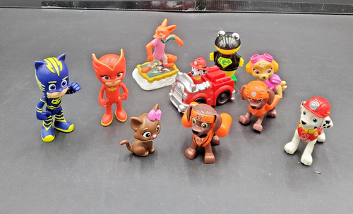 Mixed toy - 😎🔥🎅🎄mixed,