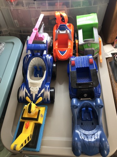 Masks toy lot vehicles - pj,