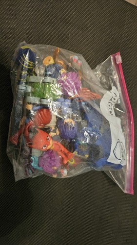 Lot masks figures - pj, &