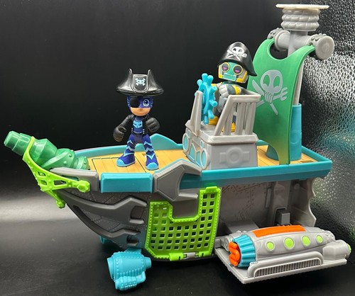 Masks pirate ship - pj,