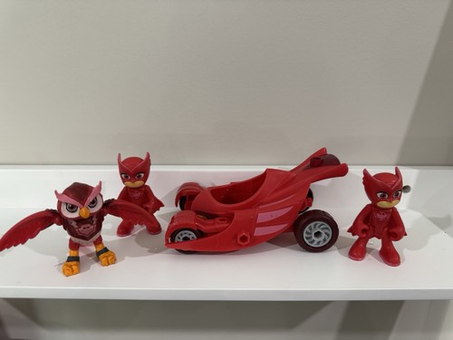 Lot masks toys - lot, of