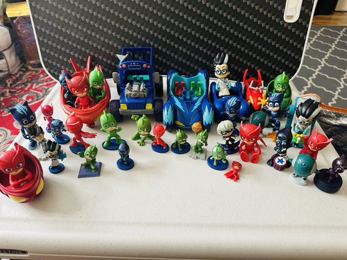 Masks toys and - pj, figures
