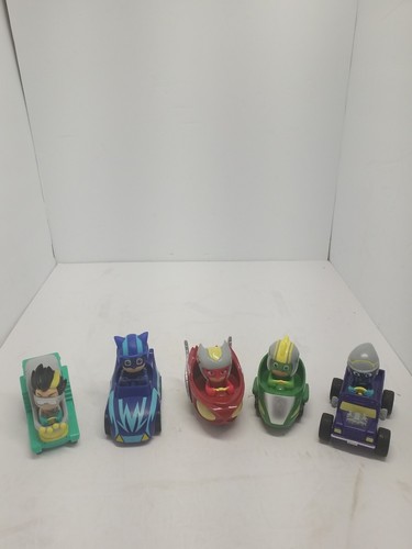Disney lot 5 pj - jr., of