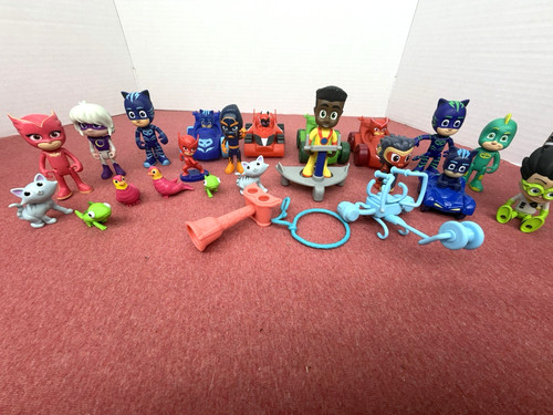Lot masks toys - lot,