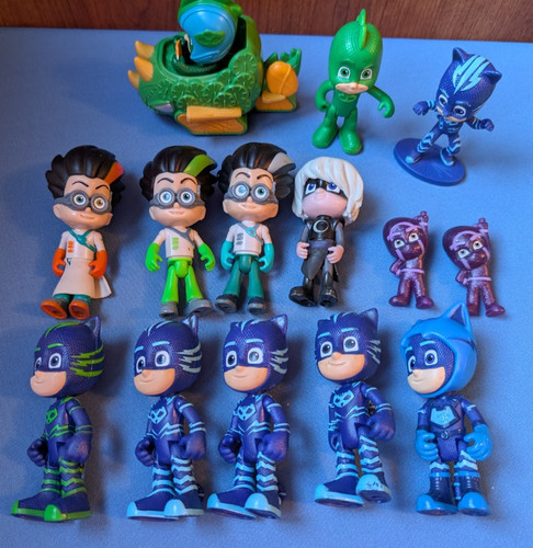 Masks pvc figurines - 14,